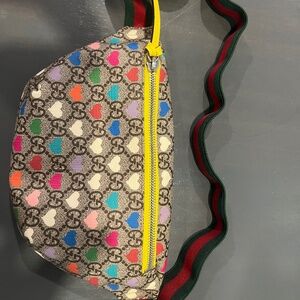 GG Supreme Monogram Web Childrens Heart Print Belt Bag Multicolor